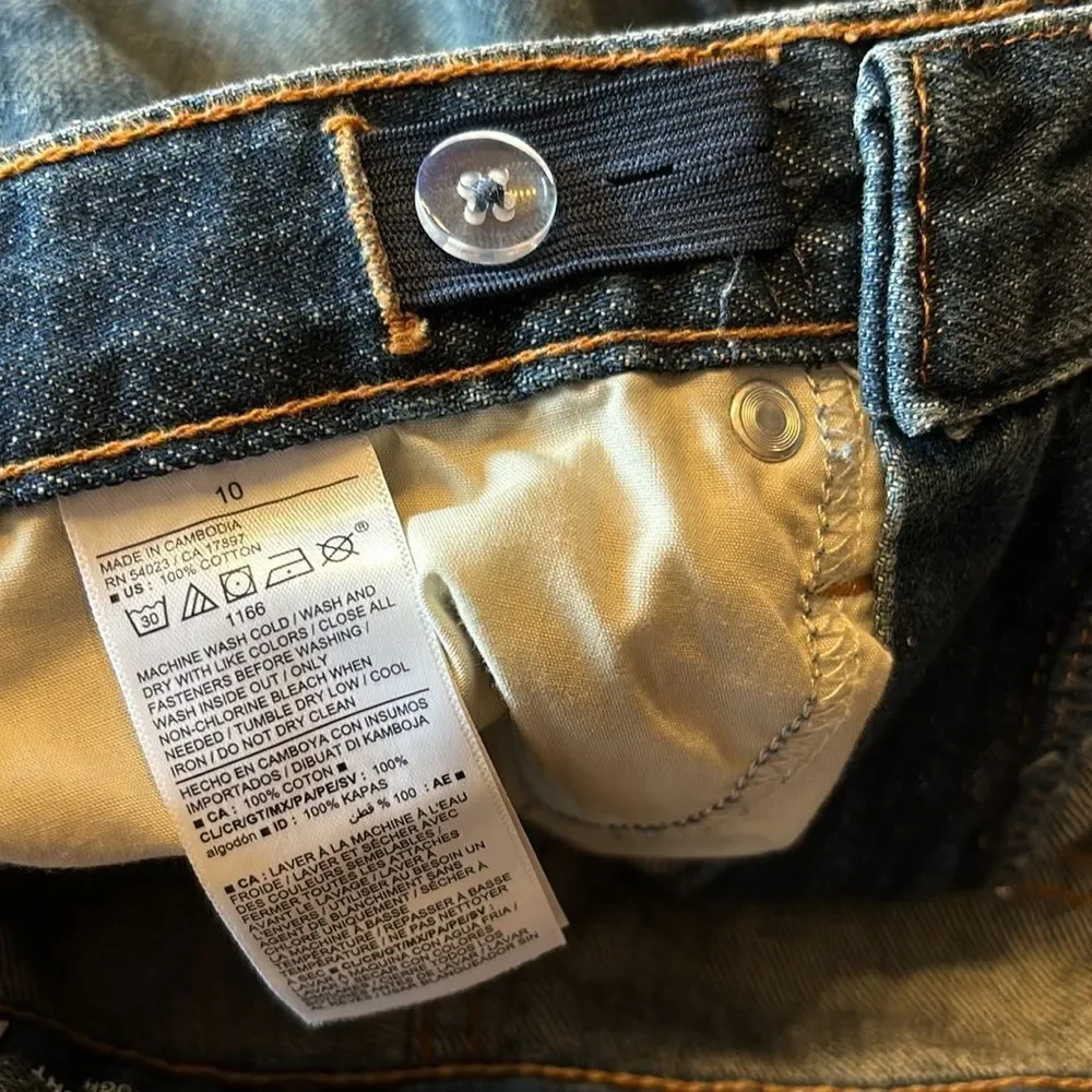 Old Navy Girls High-Rise Slouchy Straight Cut Off Distressed Denim Shorts NWT!!!